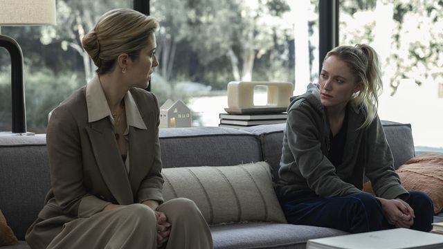 La mano que mece la cuna: Remake del thriller psicológico 2025