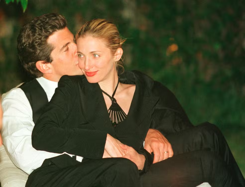 Love Story: John F. Kennedy Jr. & Carolyn Bessette en Disney+