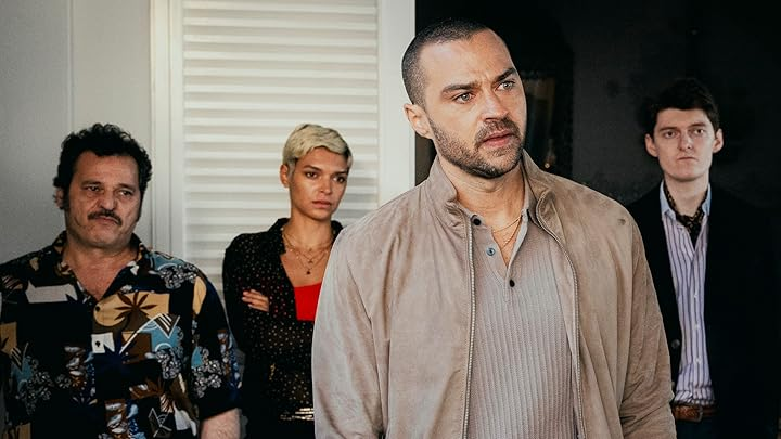 Hotel Costiera: Mystery and Action on the Amalfi Coast