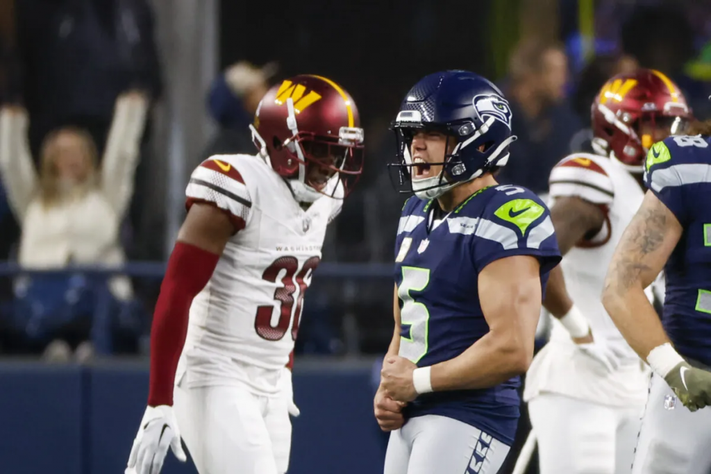 NFL Week 9 Highlights: Stunning Comeback, Record Kick 